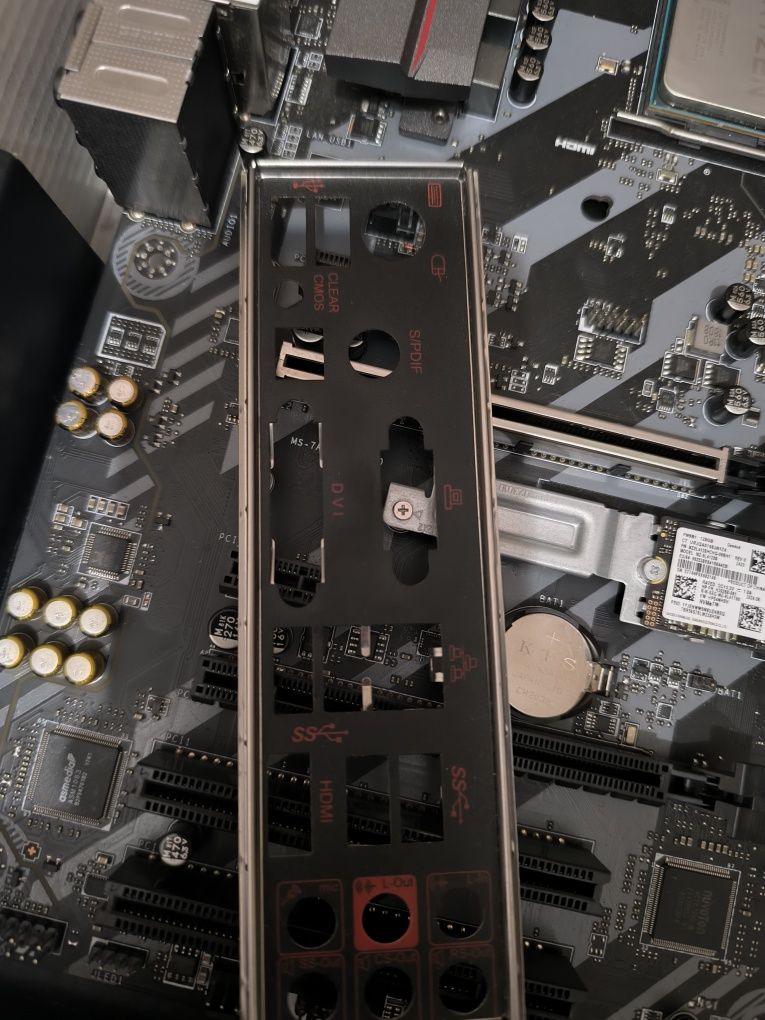 Комплект AM4 MSI B350 Tomahawk Ryzen 3 1200 16Gb