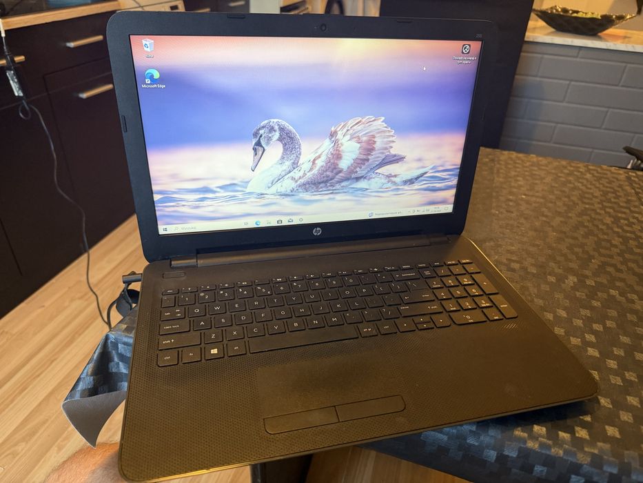 Laptop Hp TPN C126
