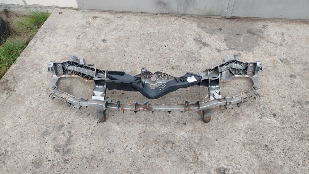 панель передняя телевізор ford focus mk2 8m518b041  c max 3m51-8b041