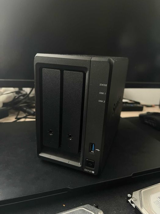 Сервер файлове сховище NAS Synology DS720+