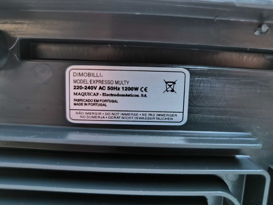 Maquina de Café DIMOBILLI Expresso Multy D4 (MUITO BOM ESTADO)