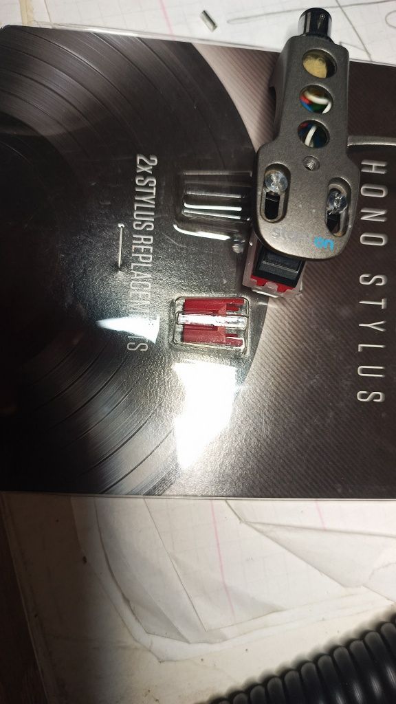 System wraz z headshell do gramofonu  igła i wkładka GT Stylus