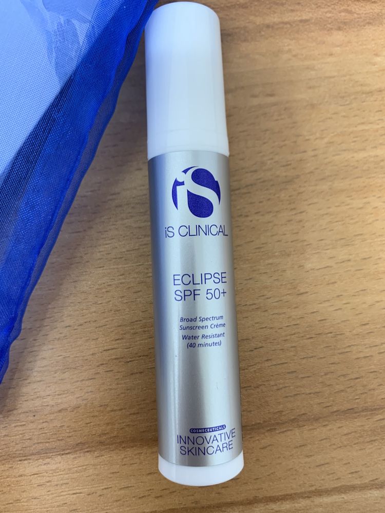 IS Clinical Eclipse SPF 50 + - Крем сонцезахисний 89638  IS Clinical