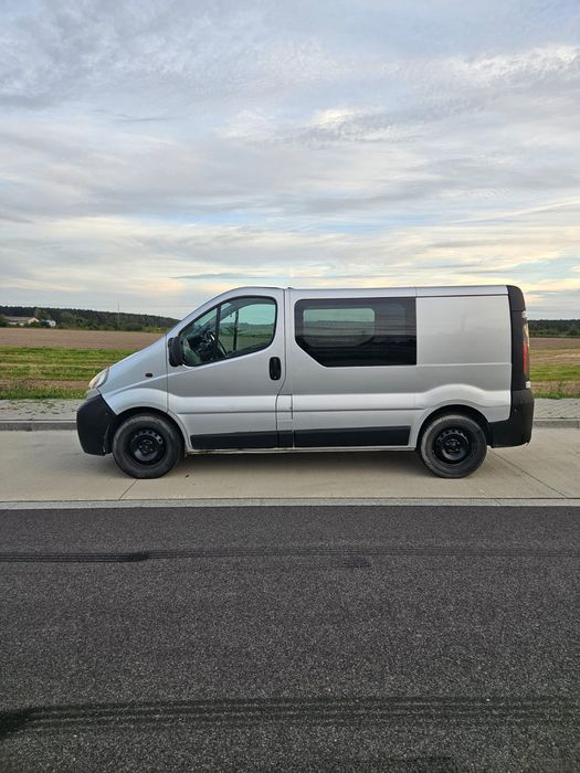 Opel vivaro 2.5 cdti