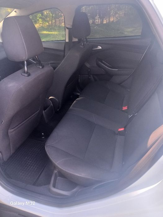 Форд фокус 3  офіційна