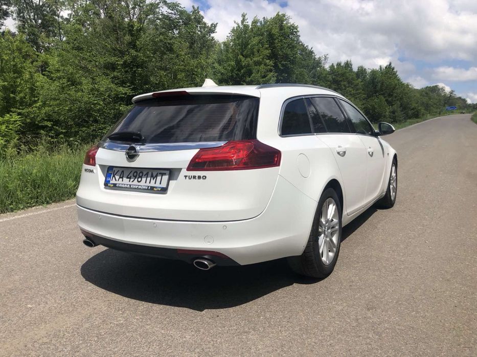 Opel Insignia 2.0  • Надійна, доглянута, без вкладень!