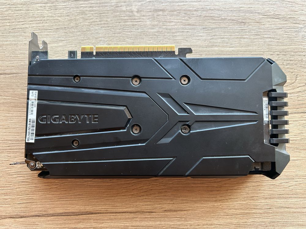 Karta graficzna gtx 1050 ti 4gb gigabyte