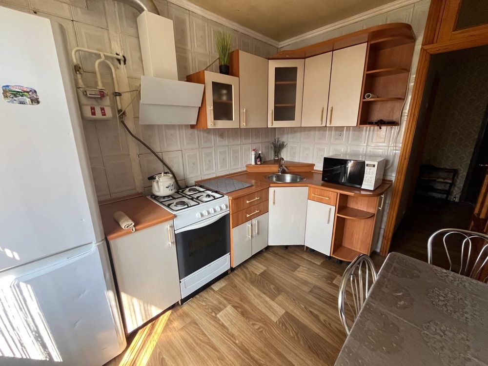 Продам 2х комнатную в центре!
