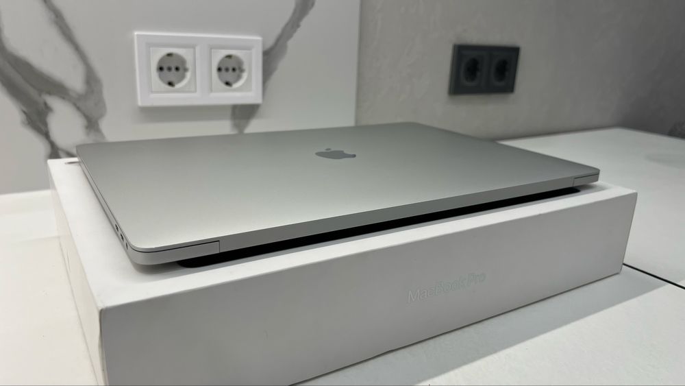 Apple Macbook Pro 16” 2019 512Gb