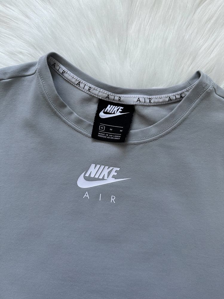 Футболка Nike, кроп топ nike, укороченная футболка nike