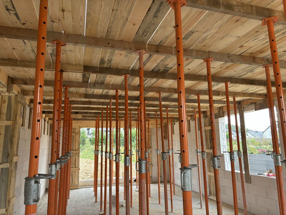 Wynajem szalunków stropowych