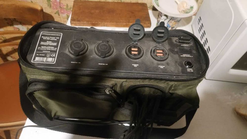 Продам павер банк Bandera power емкость 125000 мА