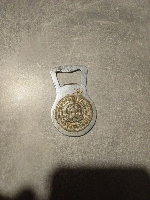 Старинная металлическая открывашка «Gambrinus» (Чехословакия, 1970-е)