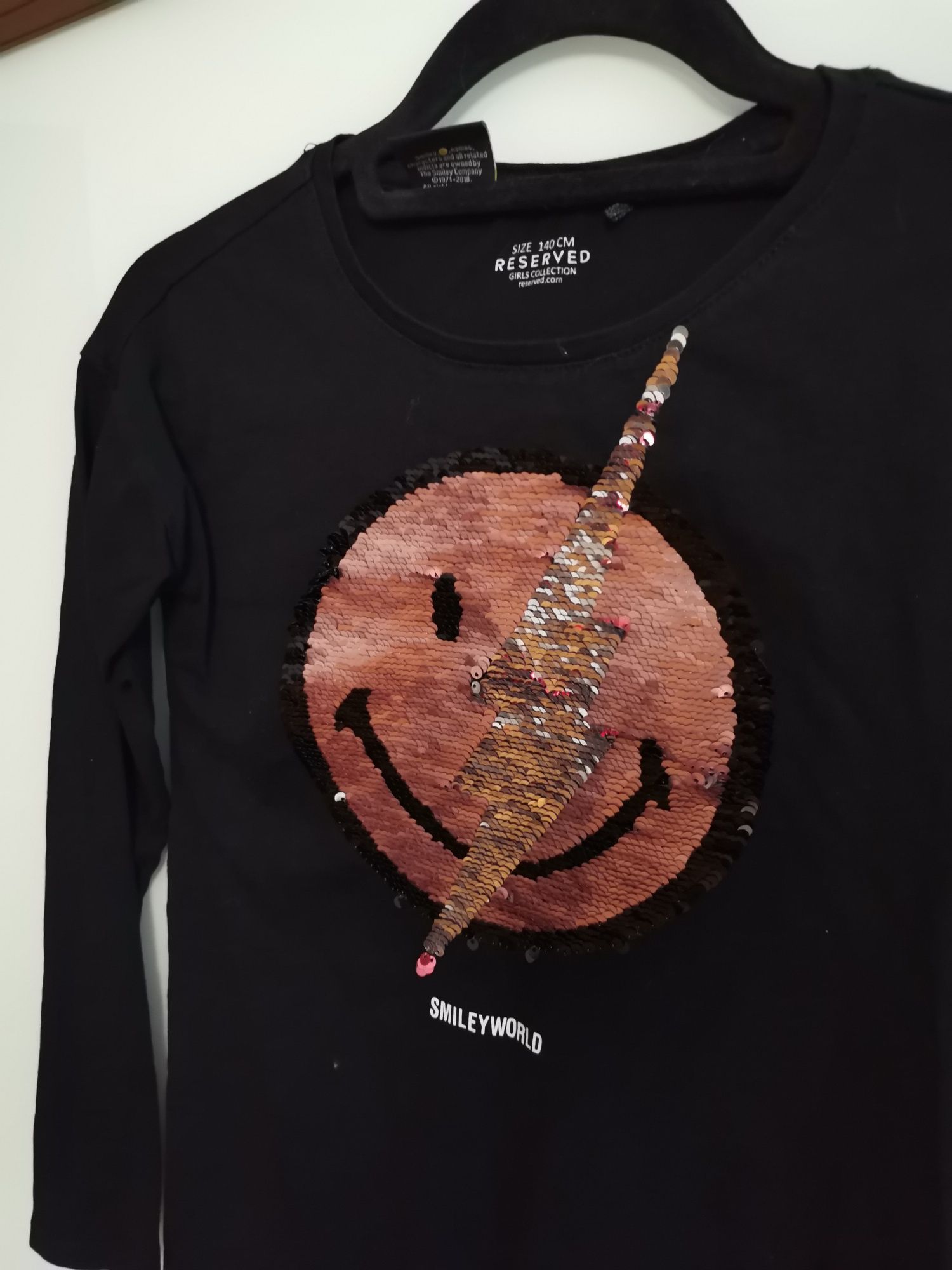 Bluza dla dziewczynki roz. 140 cm z serii smiley world