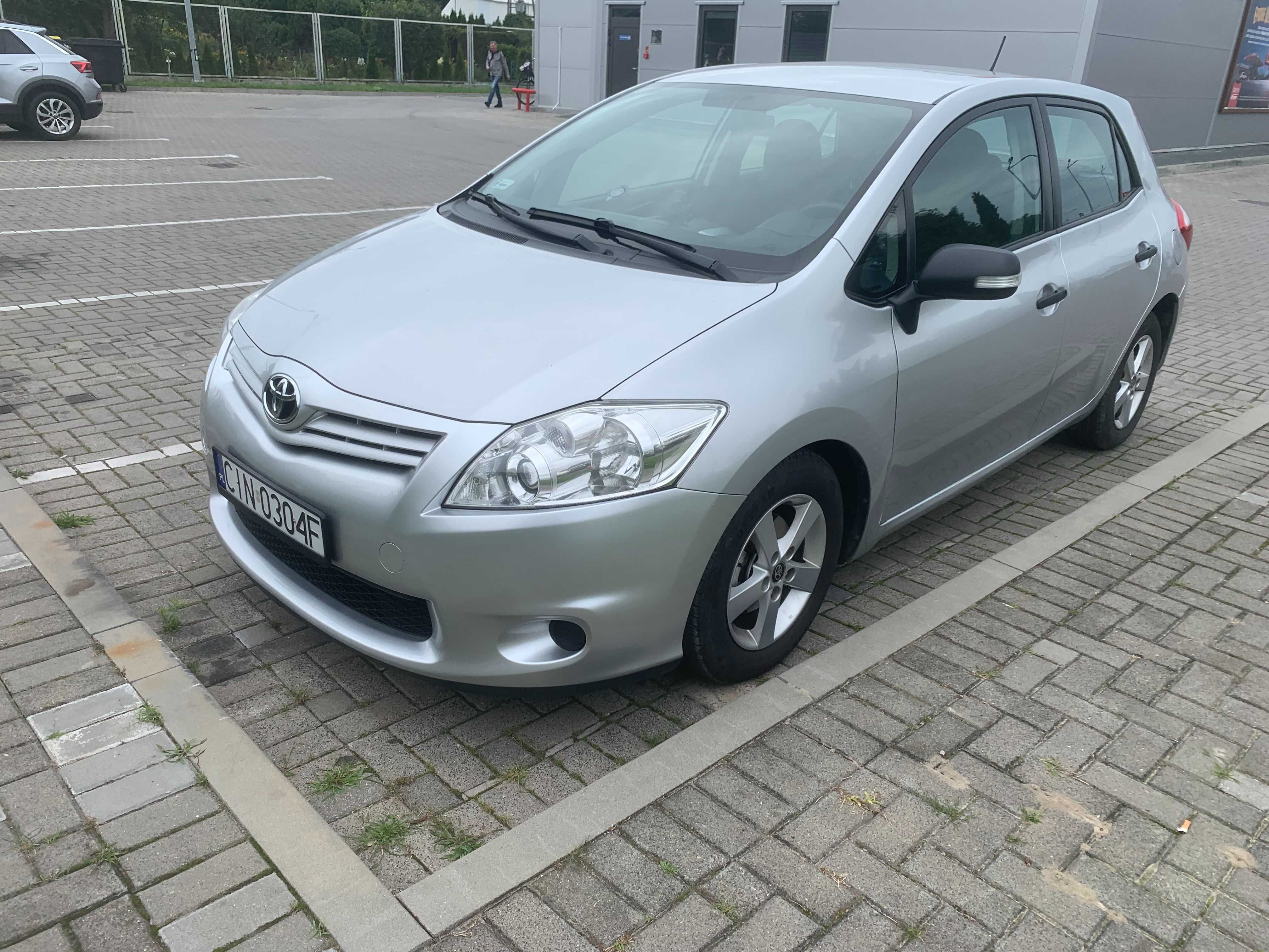 Toyota Auris 1,4 D4D 2012 ROK