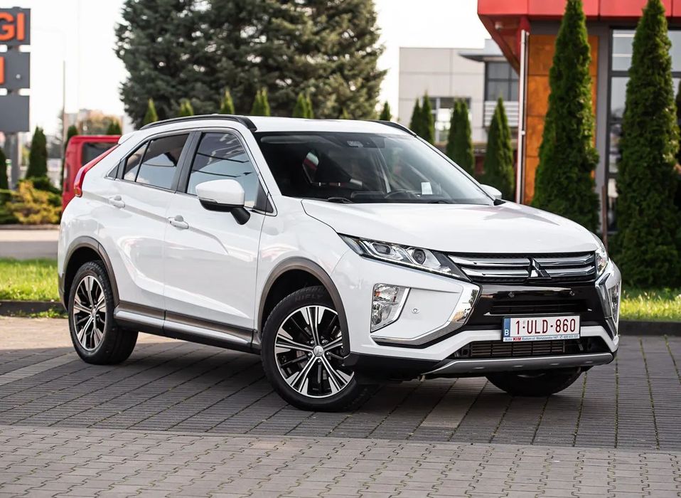 Mitsubishi Eclipse Cross 1.5T 163KM Head Up Kamera Tempomat Parktronic LED SERWIS CARPASS