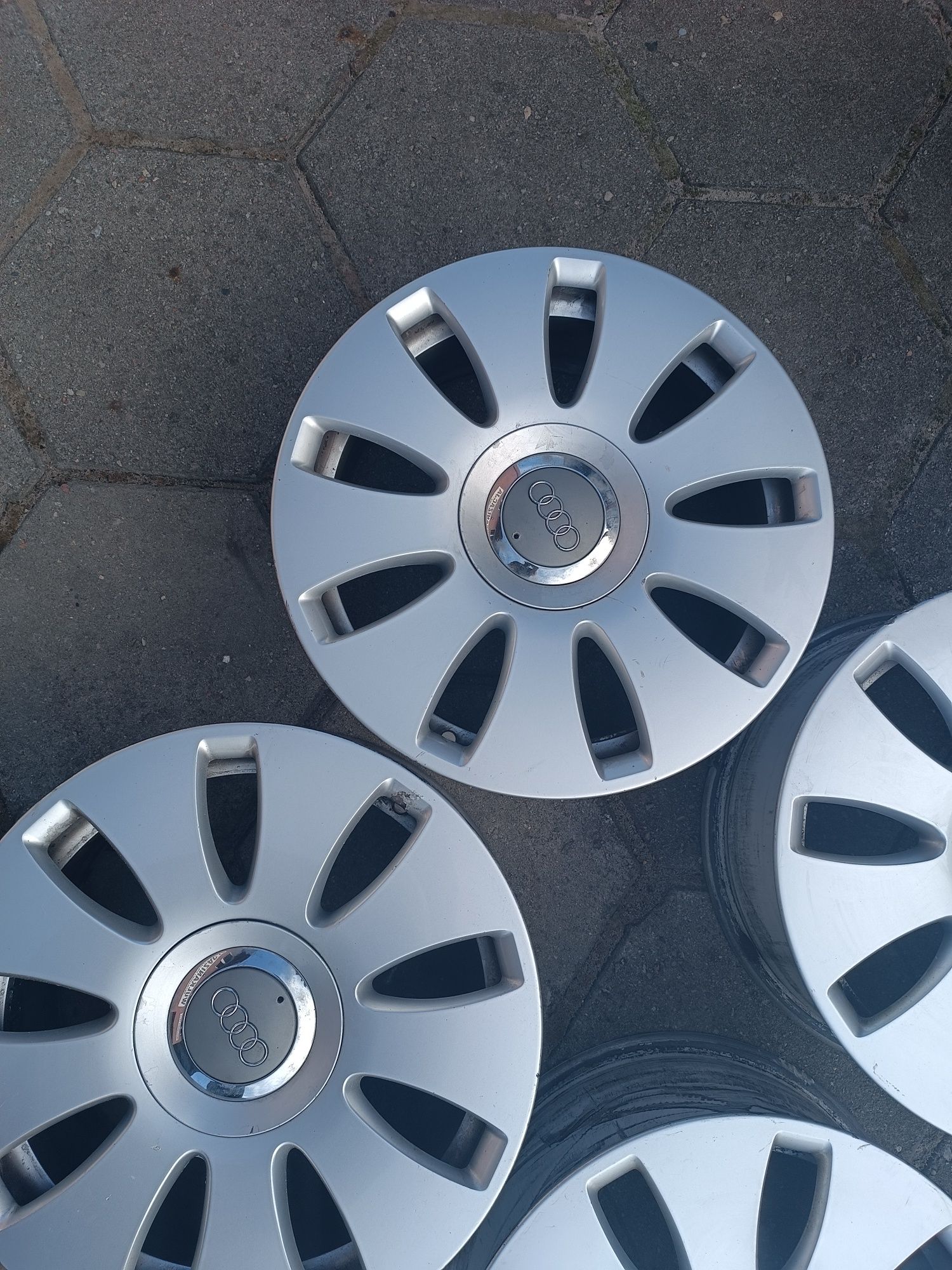 Felgi 5 x 112 r16 oryginał Audi