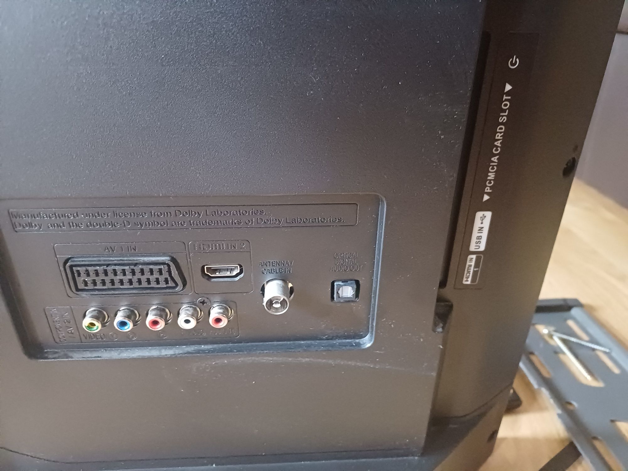 Telewizor LG 32" LED + uchwyt ścienny + pilot – sprawny | Model 32LH50