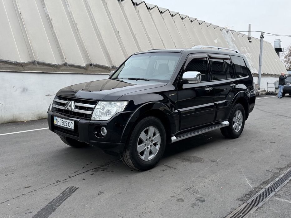 Mitsubishi Pajero Wagon 2009 3.0AT 4WD