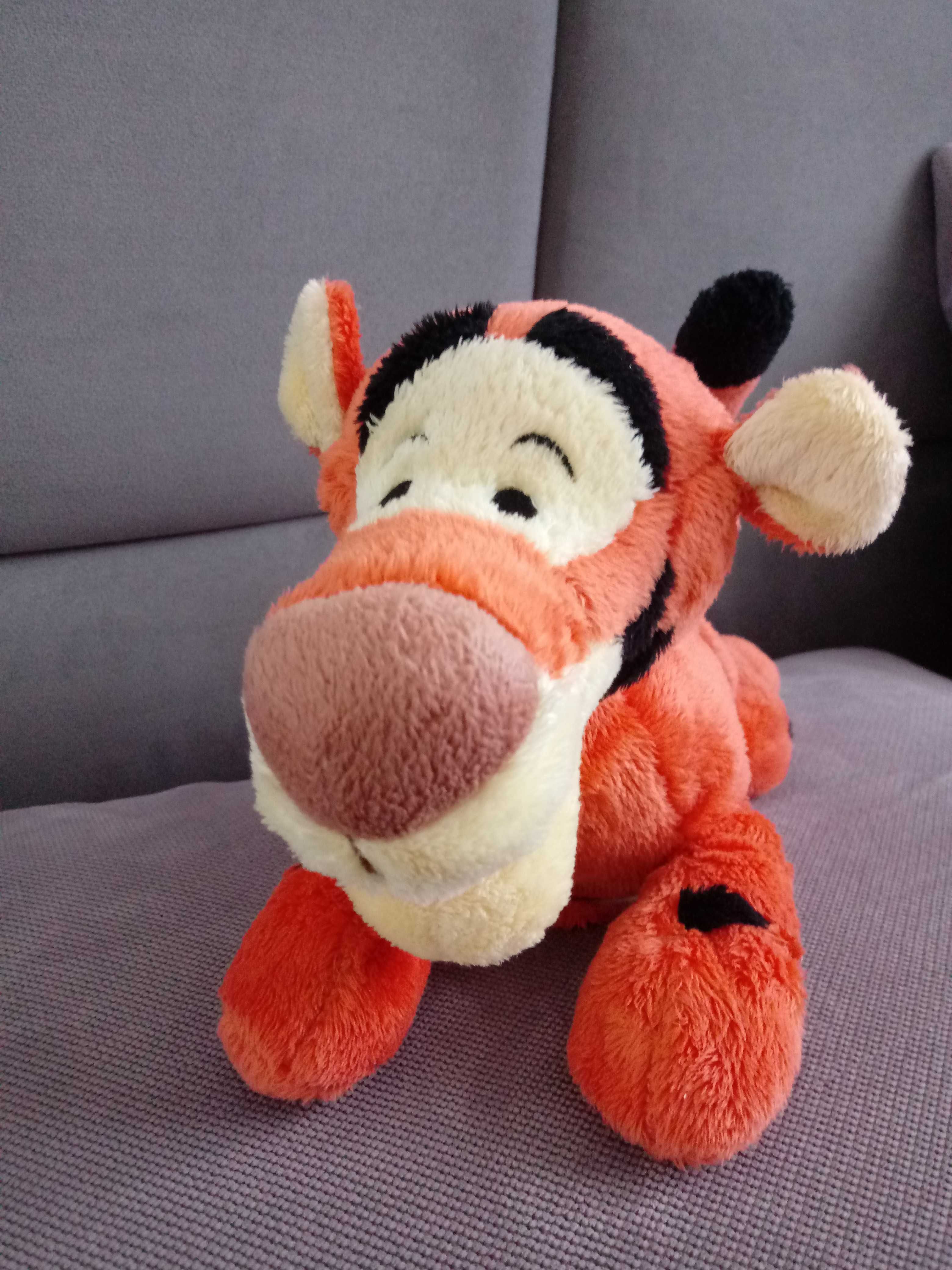 Interaktywny tygrysek z bajki Kubuś Puchatek Disney
