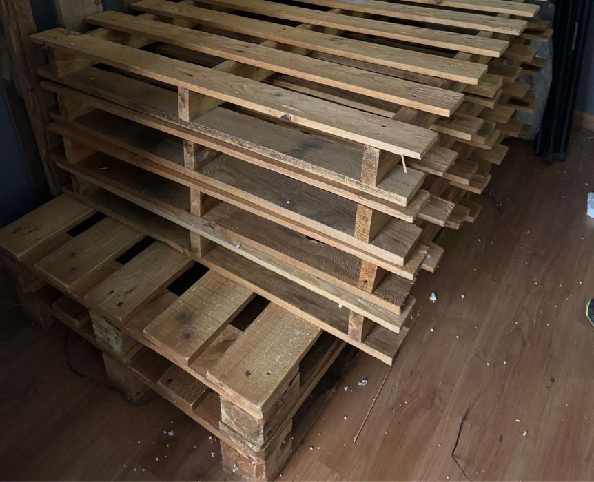 6 paletes de madeira