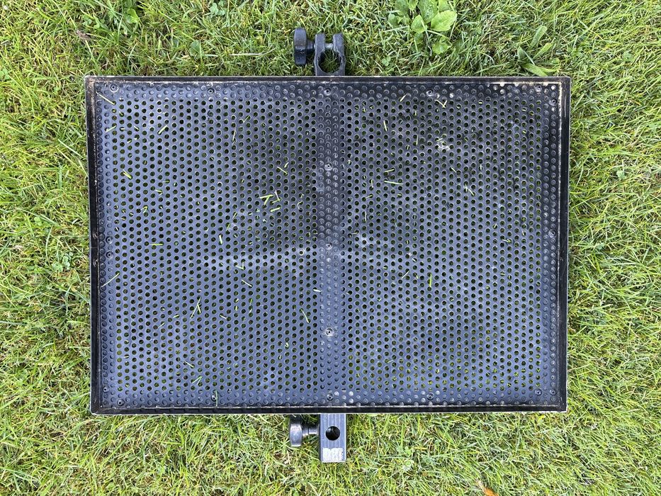 Półka boczna do kosza wędkarskiego 36 cm x 51 cm