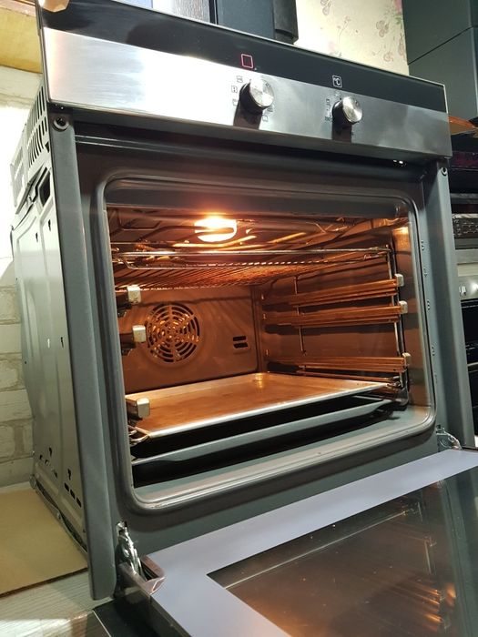 Електрична духовка/электрическая духовка Siemens HD 300550 б/у з Німеч