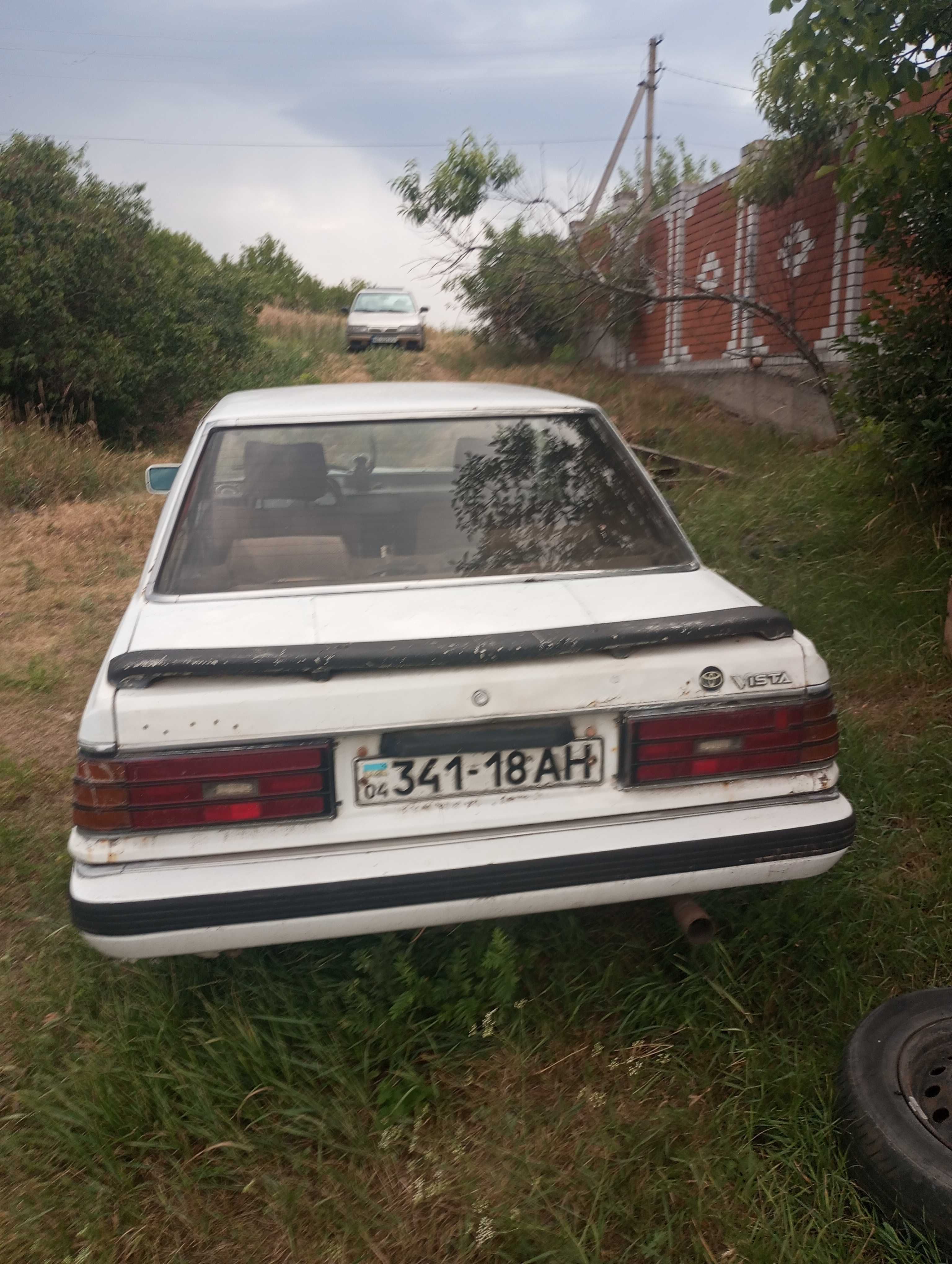 Тойота виста год 1985