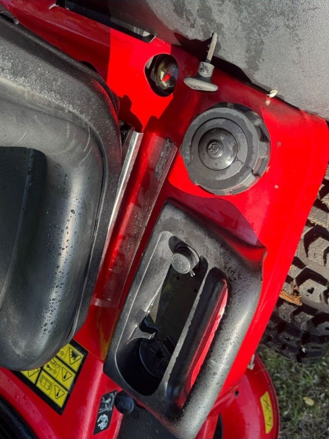 Traktorek kosiarka  górski 4x4 Husqvarna snapper.