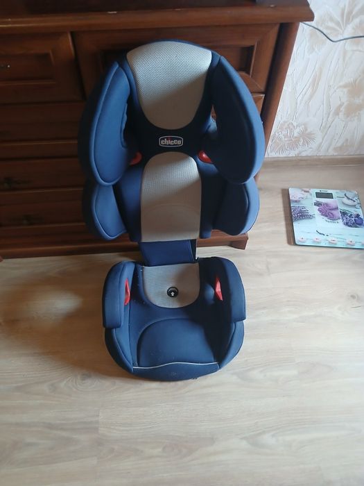 Продам кресло дуже хорошому стани.