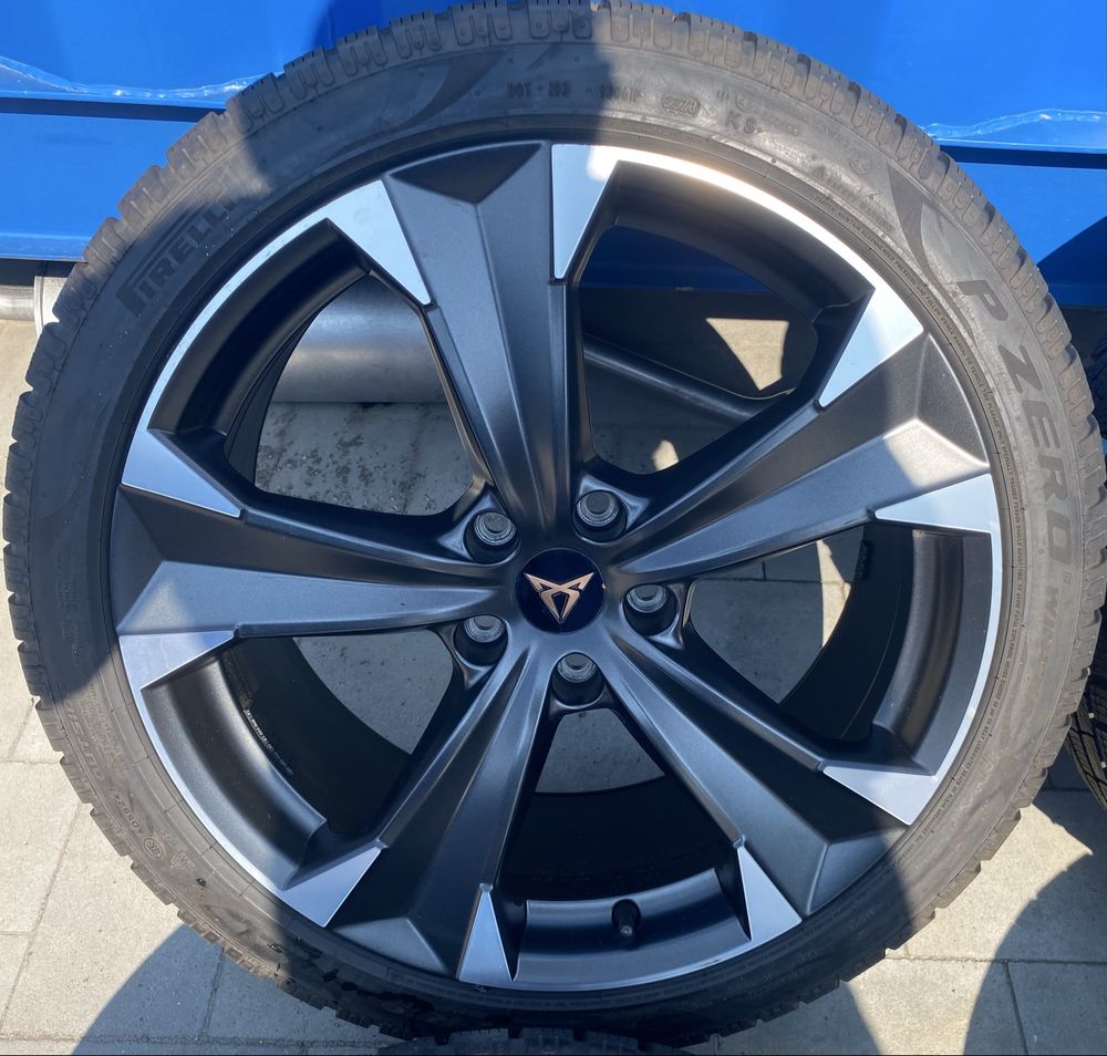 Alufelgi z oponami 245/40 R19 Seat Cupra Formentor 575 Ateca 5x112