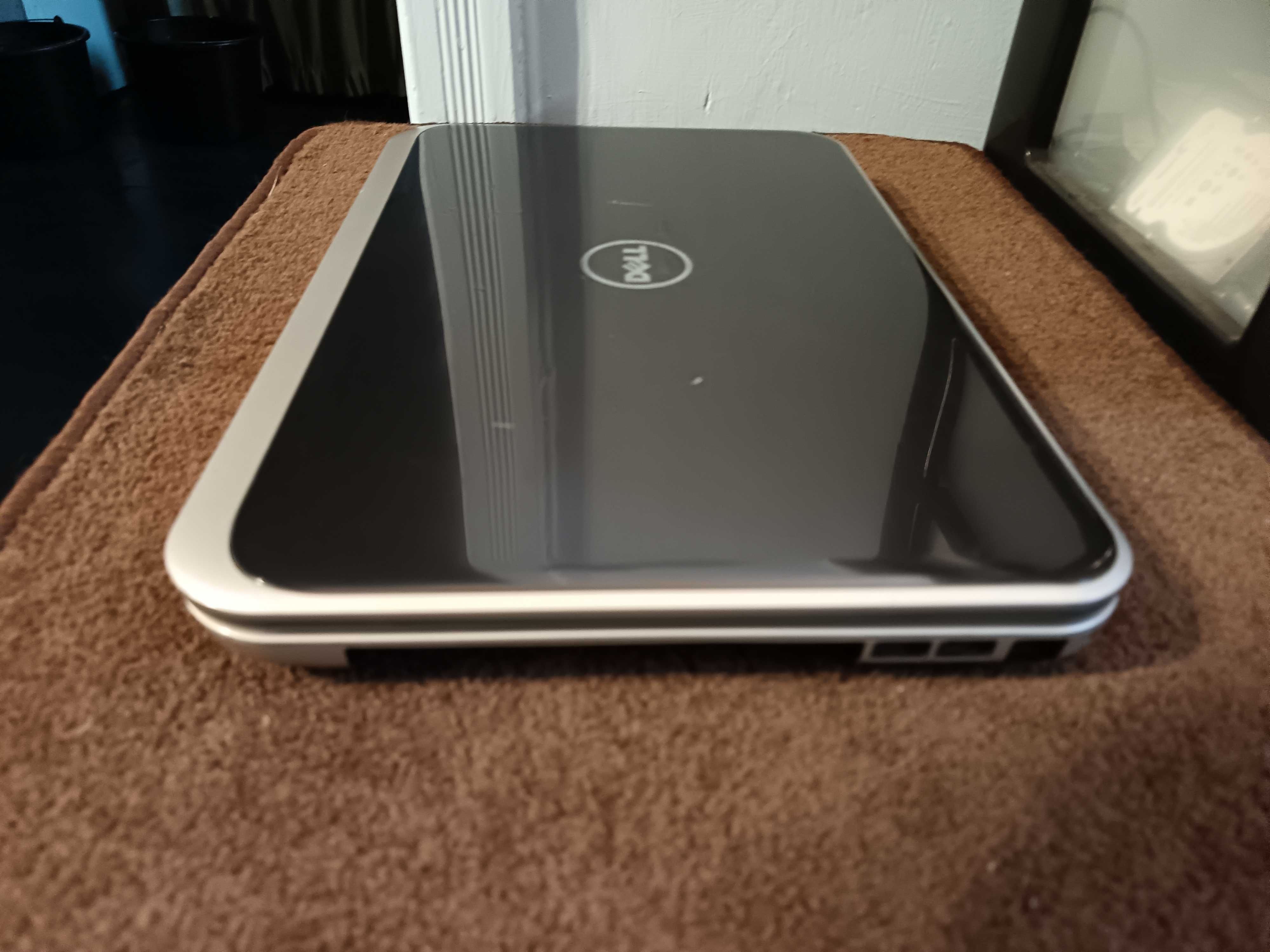Dell Inspiron 5520 sprawny/core i7/15,6 cala/bez dysku, ramu i cd-romu