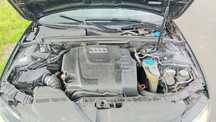 AUDI A4 B8 2,0TDI SILNIK CAGA
