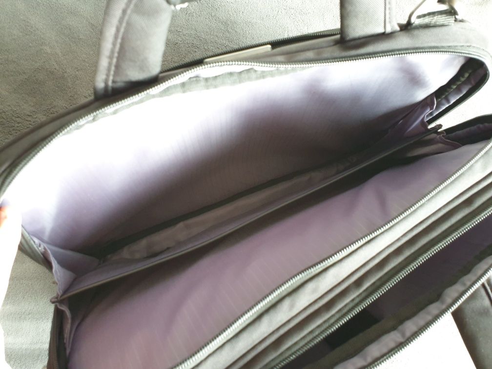 Torba na laptopa 15,6' - Targus Mobile VIP topload