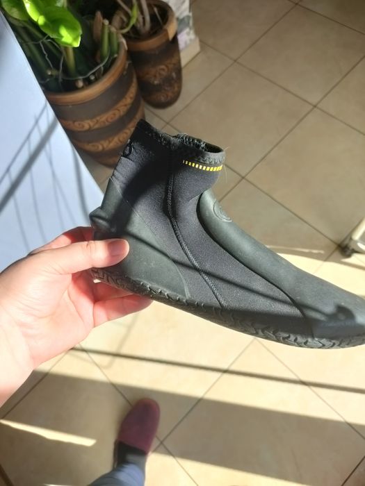 Buty neoprenowe żeglarskie r. 38