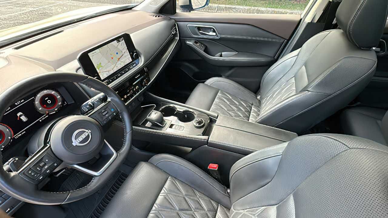 Nissan Rogue Platinum 2023