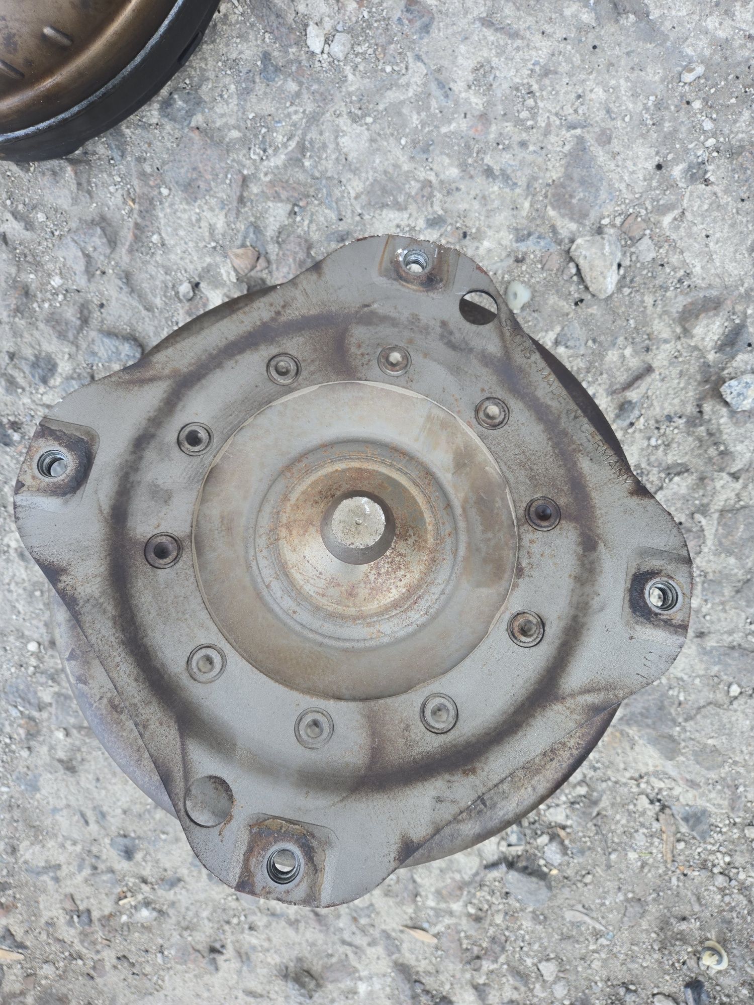 Гидротрансформатор 6hp26 ZF bmw e60 e61 e65  бмв е60 е61 е65 разборка
