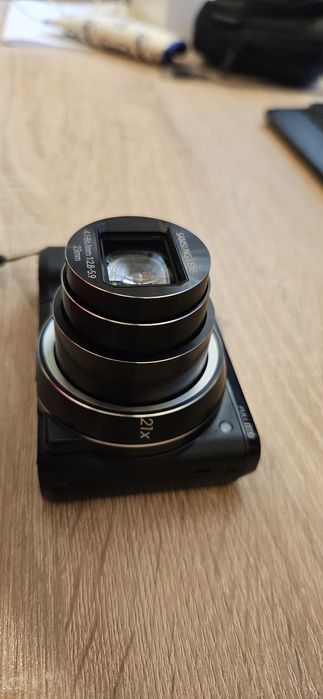 Aparat fotograficzny Samsung WB800F Stan idealny jak nowy.