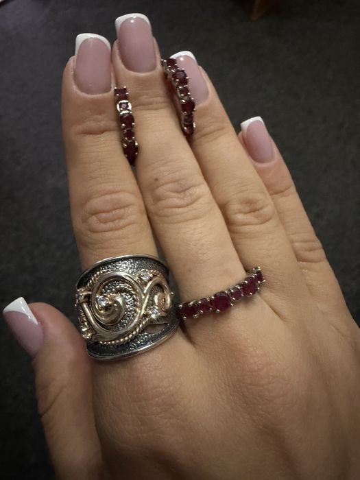 Продам унікальні срібні прикраси