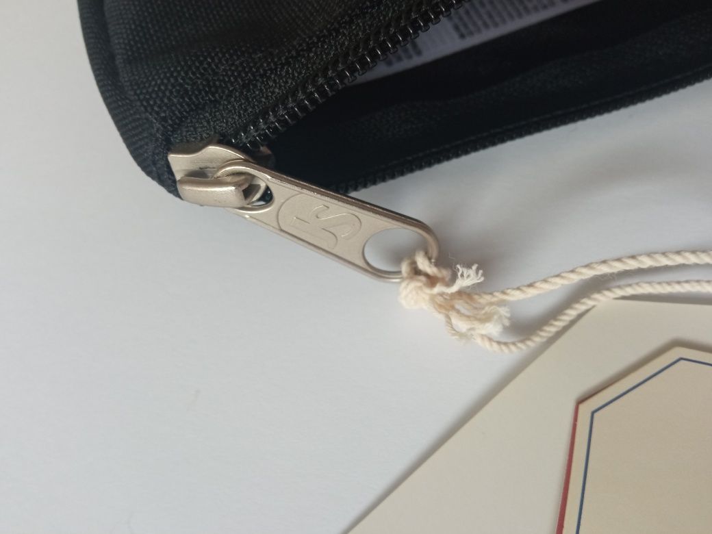 JanSport saszetka piórnik czarna