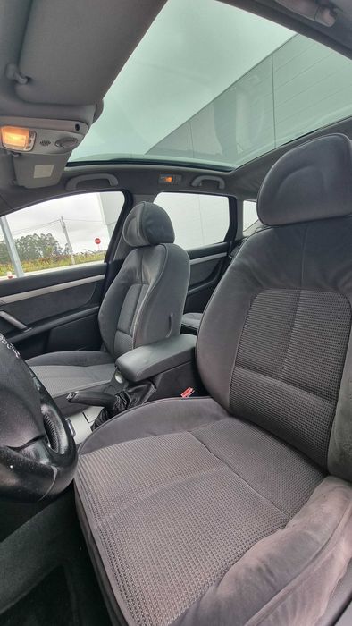 Peugeot 407sw 1..6Hdi
