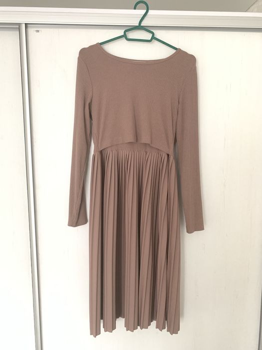 Плаття для вагітних або годуючих мам в чудовому стані