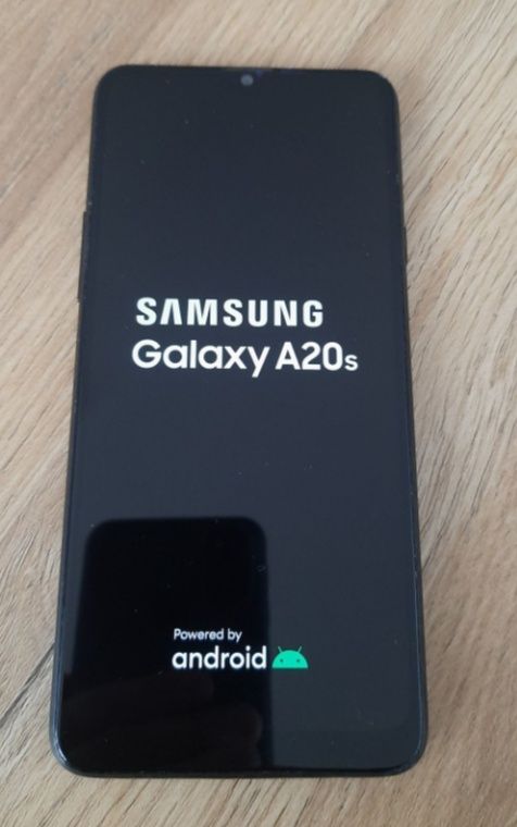 Smartfon Samsung Galaxy A20s 3/32 GB Dual SIM czarny bardzo dobry stan
