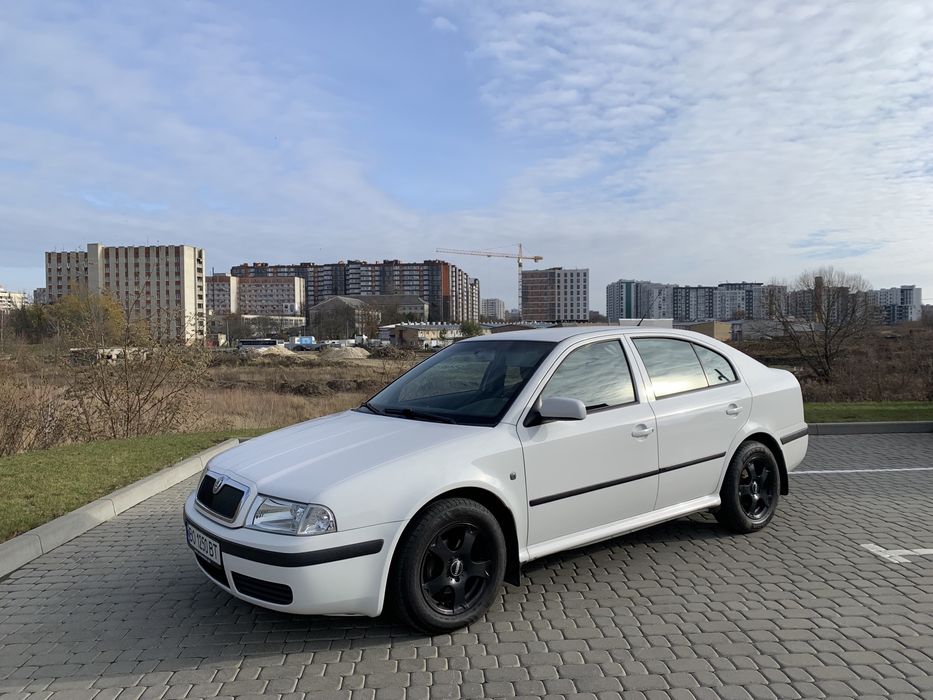 Skoda Octavia Tour 2009 1.6
