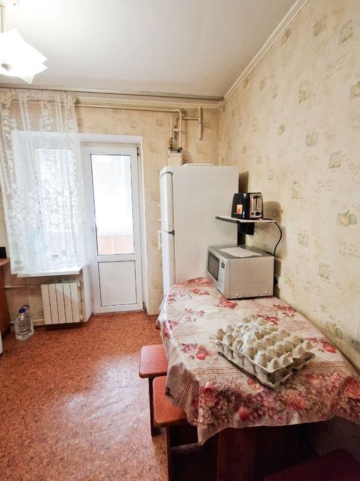 Сдам комнату м Позняки, от метро пешком 5-7 мин. Григоренко 39