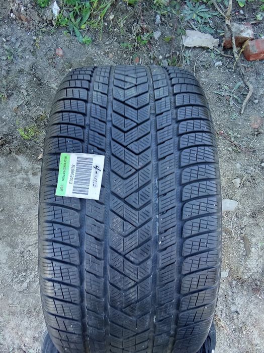 305.35.21 Pirelli Scorpion Winter jedna sztuka pojedyncza