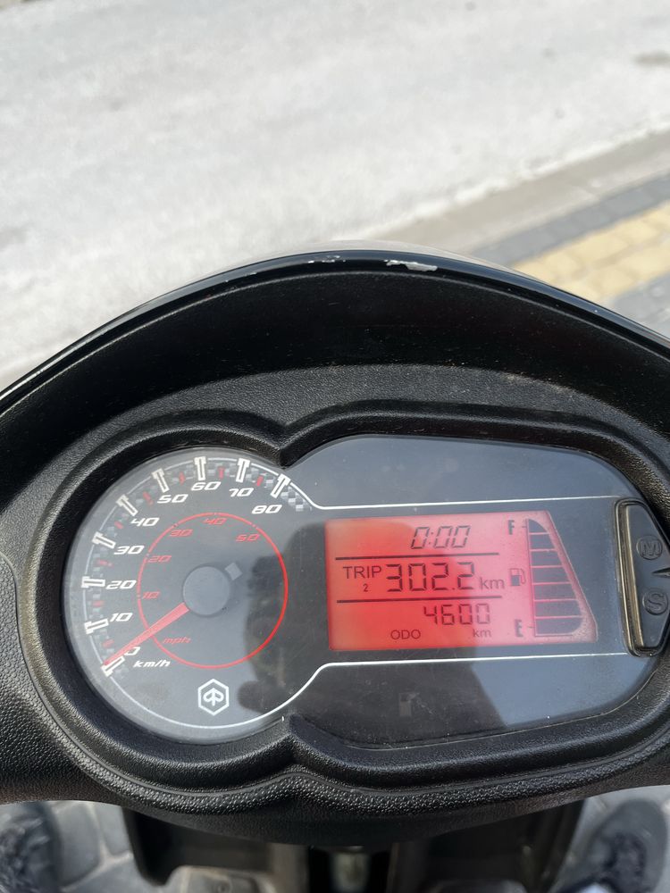 Skuter Piaggio Typhoon 50cc 2019r. 4600km PRZEBIEG!!!