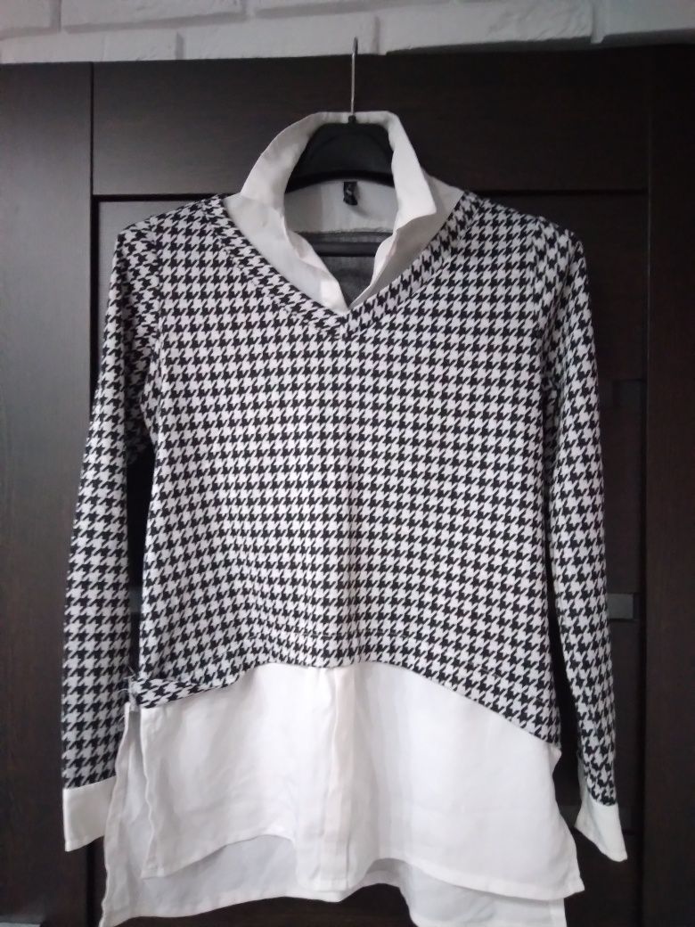 Elegancki sweter z białą koszulą