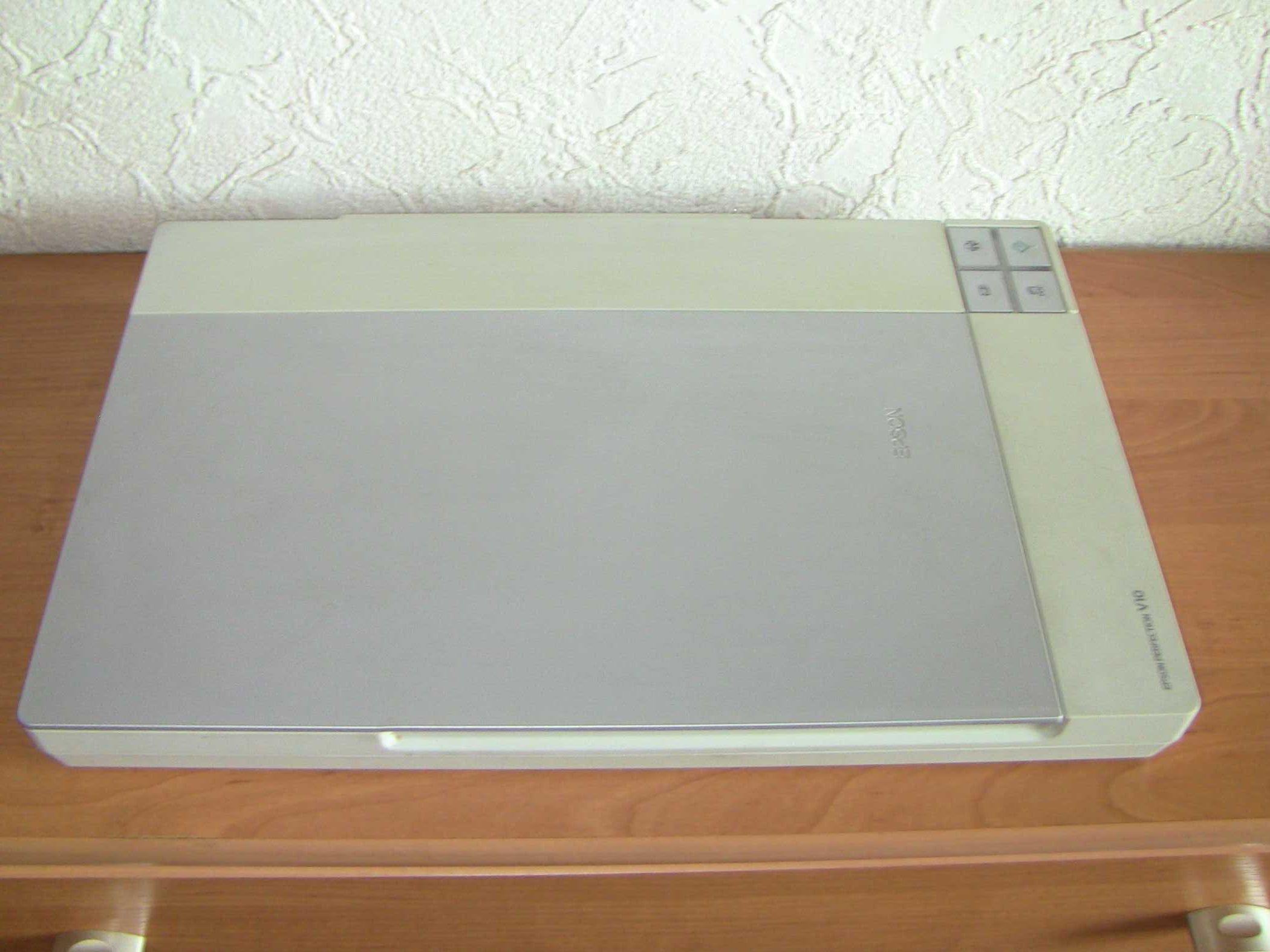 Сканер EPSON perfection V10 2400
