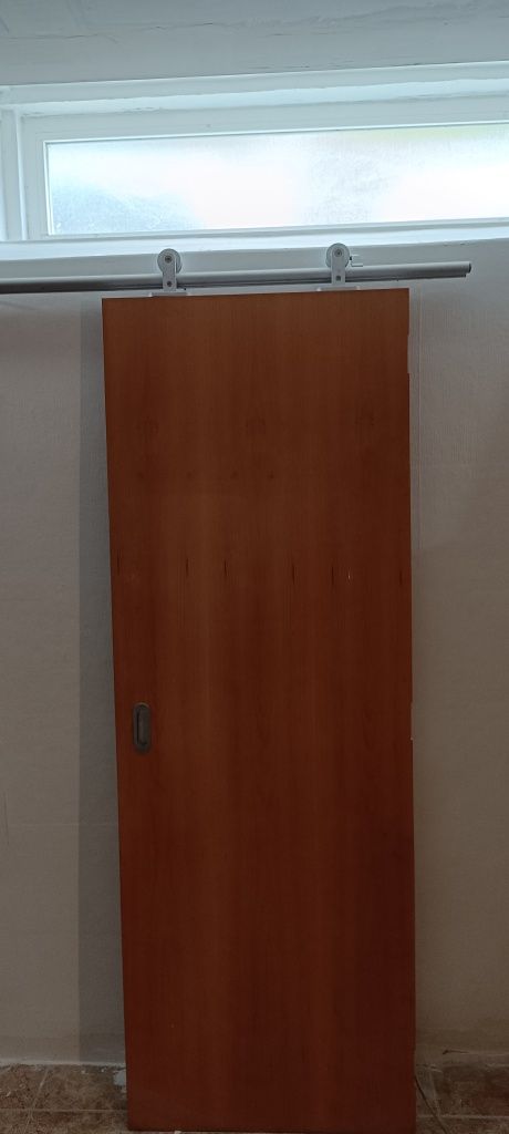 Vendo calha para porta